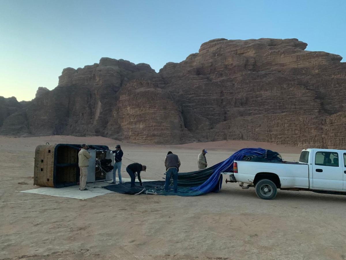Sara Luxury Camp Hotel Wadi Rum Eksteriør billede