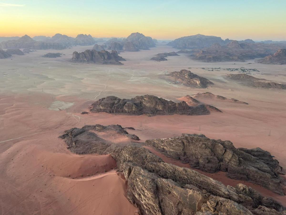 Sara Luxury Camp Hotel Wadi Rum Eksteriør billede